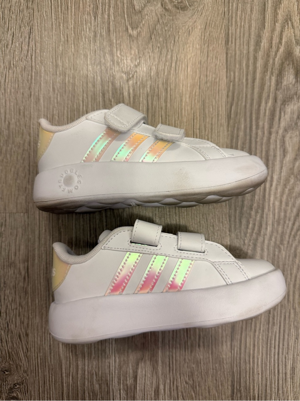 adidas Kids White Grand Court 2.0 CF with Iridescent Pink Stripes